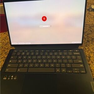 Lenovo Duet 5 Chromebook